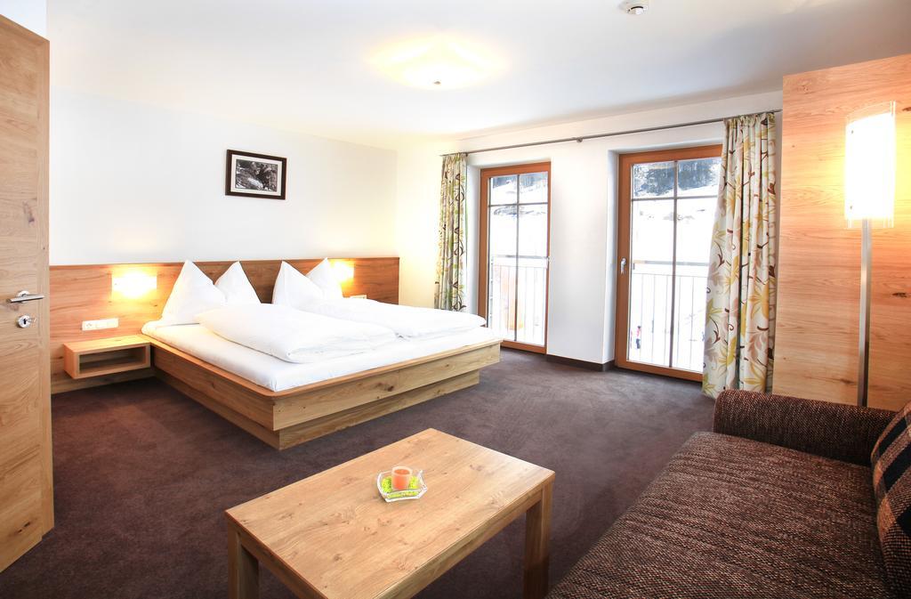 Tarlack Appartements Hütten 34 Leogang Kamer foto