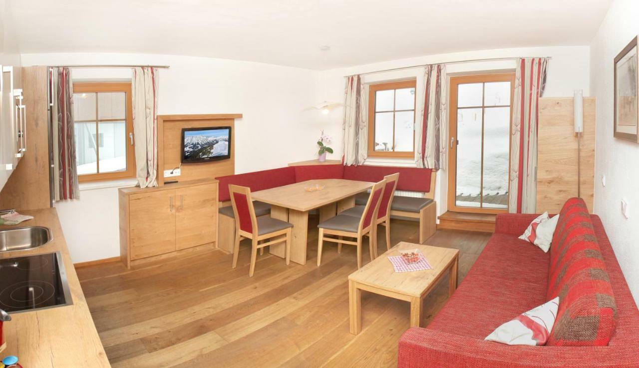 Tarlack Appartements Hütten 34 Leogang Buitenkant foto